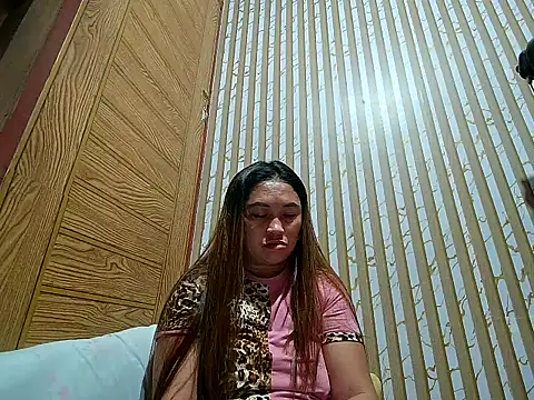 Snapshot of LalaiAsian chatting on February 22, 2026, 4:19 pm LalaiAsian online show from February 22, 2026, 4:19 pm