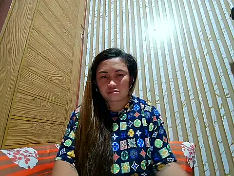 Snapshot of LalaiAsian chatting on March 12, 2026, 3:38 pm LalaiAsian online show from March 12, 2026, 3:38 pm