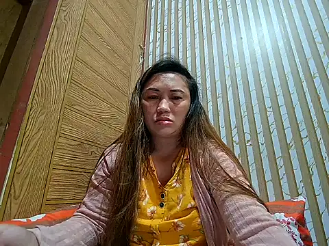 Snapshot of LalaiAsian chatting on March 15, 2026, 10:28 pm LalaiAsian online show from March 15, 2026, 10:28 pm