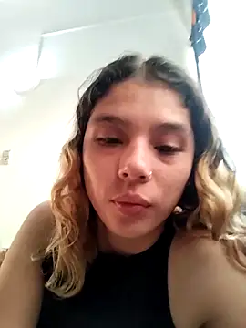 mariamac420 online show from March 14, 2025, 9:32 pm