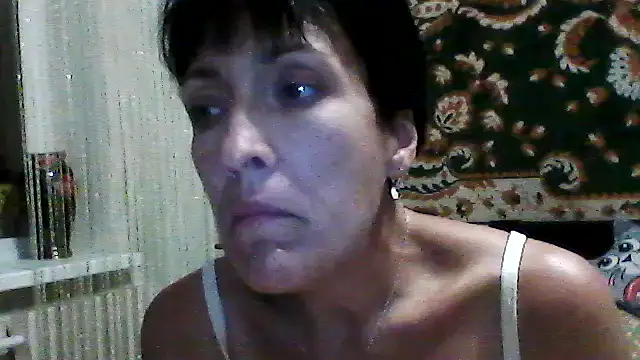 Snapshot of SunnyAmorre chatting on August 3, 2026, 8:48 pm SunnyAmorre online show from August 3, 2026, 8:48 pm