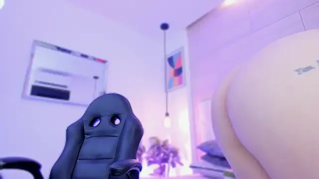 Snapshot of io_chie_ chatting on March 10, 2026, 4:05 am io chie online show from March 10, 2026, 4:05 am