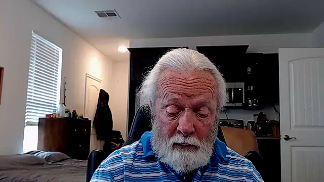 rockpoint69 online show from February 12, 2025, 9:54 pm