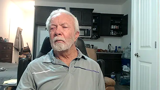 rockpoint69 online show from October 15, 2025, 8:33 am