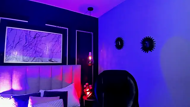 Samantha Brooke online show from December 4, 2025, 2:27 pm