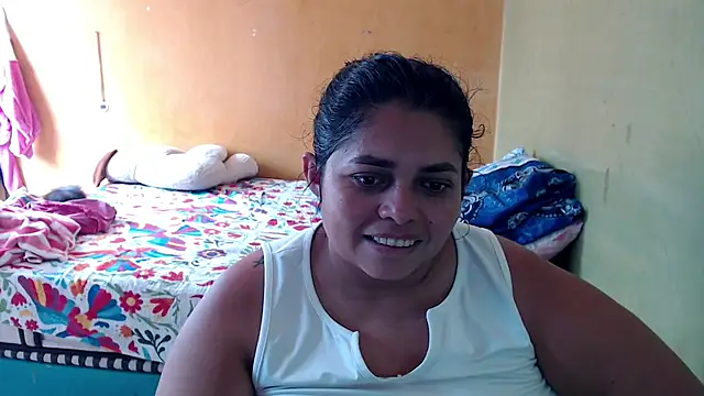 yulieth bbw online show from August 1, 2026, 6:50 pm