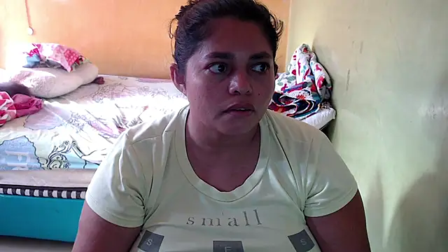 yulieth bbw online show from July 17, 2026, 12:35 pm