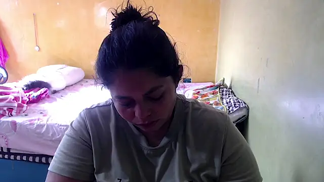 yulieth bbw online show from June 27, 2026, 12:44 pm