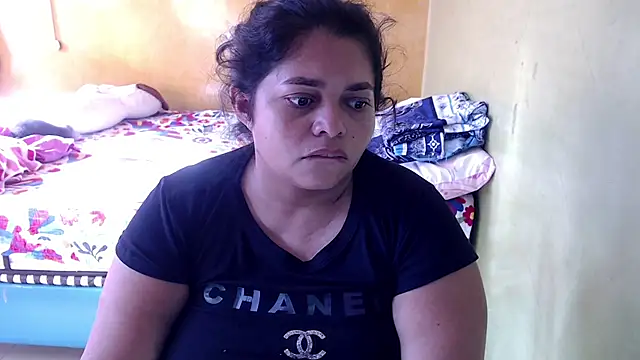 yulieth bbw online show from August 2, 2026, 1:09 pm