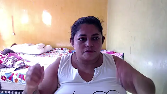 yulieth bbw online show from July 28, 2026, 12:48 pm
