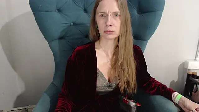 alexandra zaryanova online show from May 31, 2026, 3:40 pm