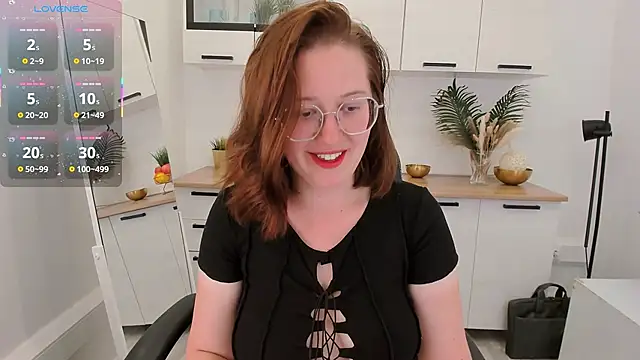 Charmy Gracy online show from June 5, 2026, 2:01 pm