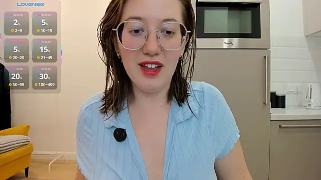 Charmy Gracy online show from July 24, 2026, 9:27 am