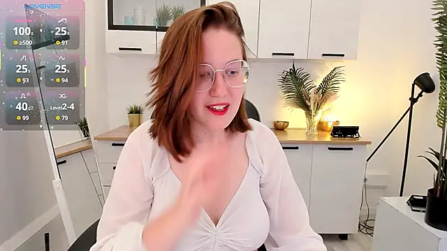 Charmy Gracy online show from May 17, 2026, 12:27 pm