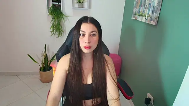 bella 99  online show from September 13, 2025, 12:38 pm