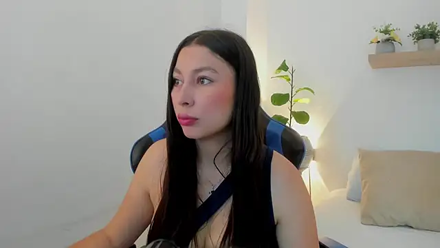Snapshot of bella_99_ chatting on July 14, 2026, 11:49 am bella 99 online show from July 14, 2026, 11:49 am