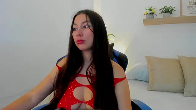 Snapshot of bella_99_ chatting on July 20, 2026, 12:07 pm bella 99 online show from July 20, 2026, 12:07 pm