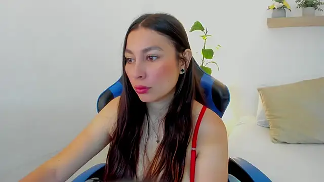 Snapshot of bella_99_ chatting on July 31, 2026, 11:53 am bella 99 online show from July 31, 2026, 11:53 am