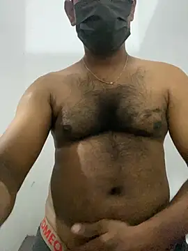 MALEHYPER online show from October 31, 2025, 1:08 pm