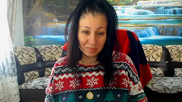 Snapshot of MoistMady chatting on April 6, 2026, 7:42 am MoistMady online show from April 6, 2026, 7:42 am