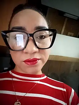 ashley69 brown online show from November 7, 2025, 2:21 pm