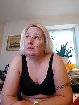 GeileEstelle online show from November 14, 2025, 1:59 pm