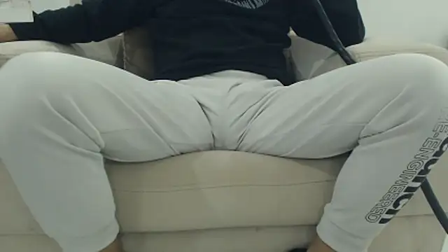 Snapshot of masterxmonster chatting on March 7, 2026, 1:01 am masterxmonster online show from March 7, 2026, 1:01 am