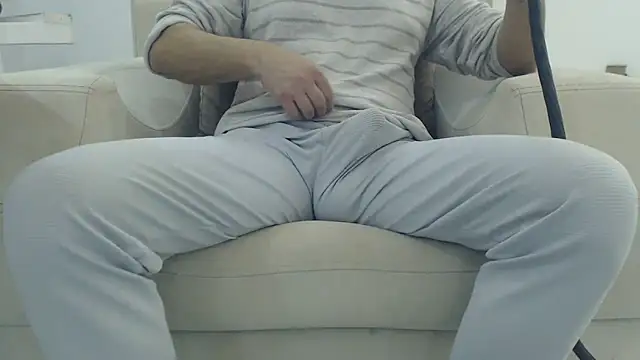 Snapshot of masterxmonster chatting on February 6, 2026, 7:32 pm masterxmonster online show from February 6, 2026, 7:32 pm