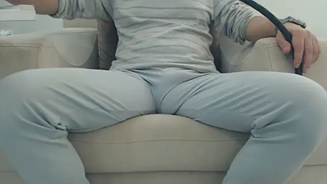 Snapshot of masterxmonster chatting on February 15, 2026, 1:28 am masterxmonster online show from February 15, 2026, 1:28 am