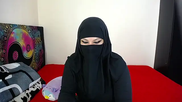 Snapshot of evelyn__salah chatting on March 16, 2026, 9:28 pm evelyn salah online show from March 16, 2026, 9:28 pm