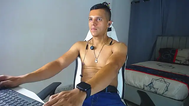 DavidAngell7 online show from October 1, 2025, 4:17 am