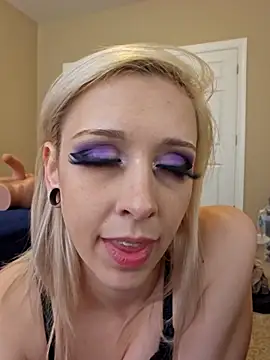 AmethystFoxx online show from September 27, 2025, 7:31 pm