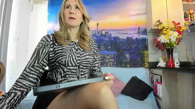 ashleymilf 1 online show from January 11, 2026, 4:25 pm