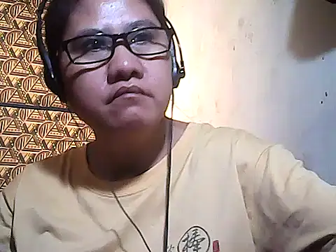 sweetsosie18 online show from February 3, 2026, 9:58 am