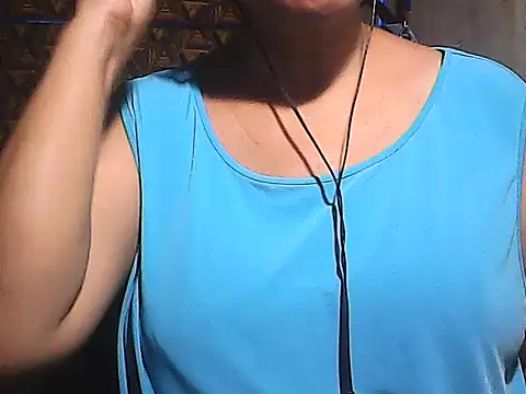 sweetsosie18 online show from February 21, 2026, 7:21 am