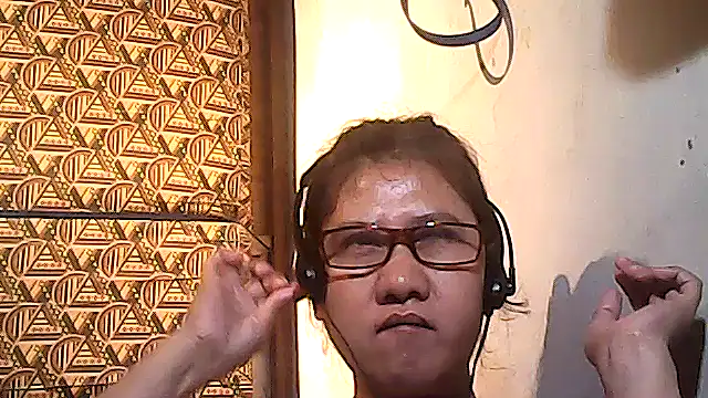 sweetsosie18 online show from February 9, 2026, 11:52 am