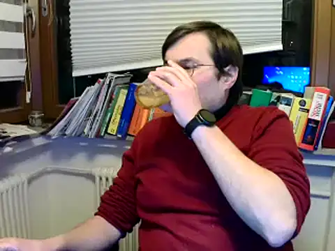 Snapshot of makau1 chatting on January 4, 2025, 8:48 pm makau1 online show from January 4, 2025, 8:48 pm