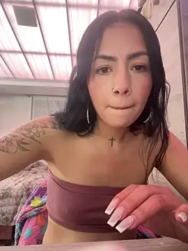 MadisonCambel online show from May 5, 2026, 10:02 pm