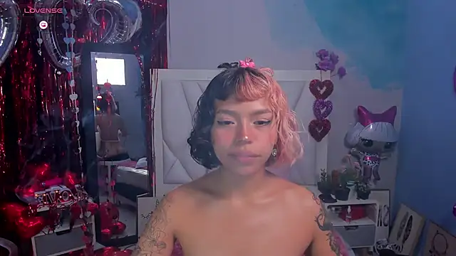 katalina garcia online show from March 15, 2025, 9:49 pm