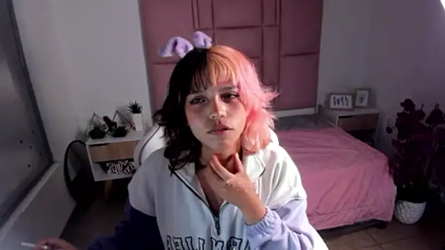 katalina garcia online show from January 6, 2026, 10:58 pm