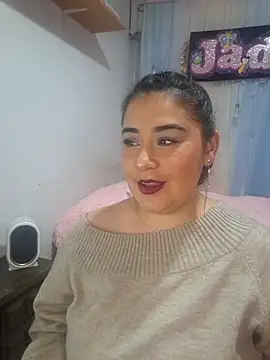 Snapshot of JADE_SWEET2 chatting on January 11, 2026, 11:22 pm JADE SWEET2 online show from January 11, 2026, 11:22 pm