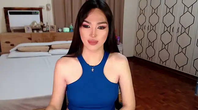 LoveMarieFoxxx online show from February 17, 2025, 9:10 pm