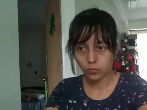 Moon lunita online show from December 14, 2024, 9:02 pm