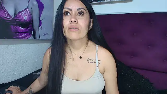 Tania mature online show from August 6, 2026, 8:15 pm