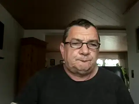 Nobbie444 online show from June 7, 2026, 9:03 am