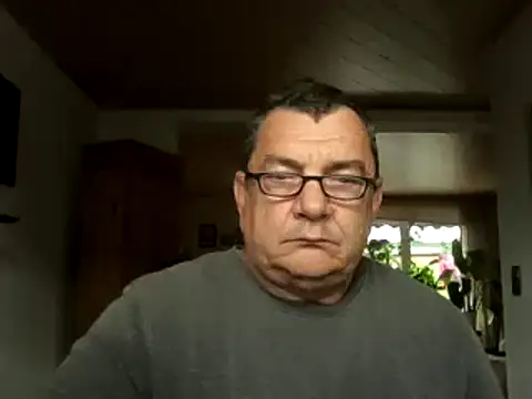 Nobbie444 online show from June 15, 2026, 9:09 am