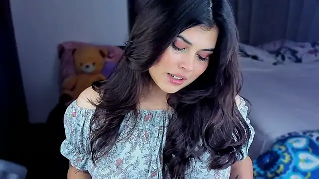 Alyaa s online show from January 4, 2025, 4:12 am