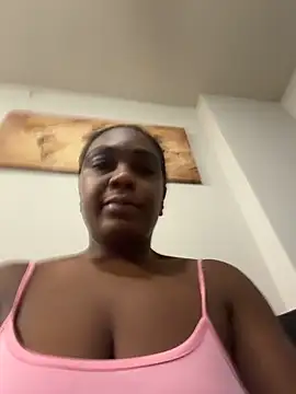 Snapshot of TilaTotti chatting on May 29, 2026, 3:45 am TilaTotti online show from May 29, 2026, 3:45 am