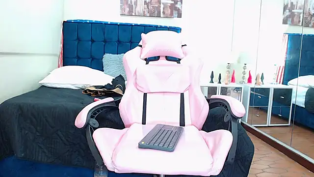 Melanie Ferrara online show from January 5, 2025, 7:17 pm