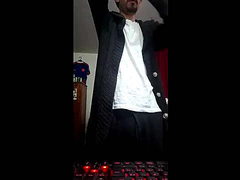 Snapshot of ALBEIROFOOTBALL1992 chatting on March 16, 2026, 4:42 am ALBEIROFOOTBALL1992 online show from March 16, 2026, 4:42 am